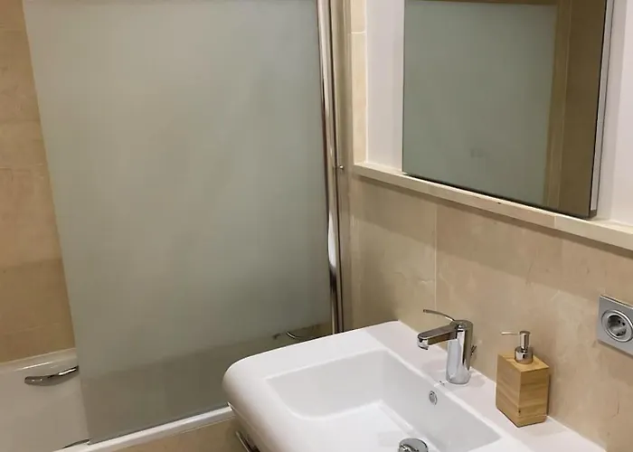 With Panoramic Views Golf Pools In Benahavis *