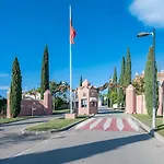 With Panoramic Views Golf Pools In Benahavis