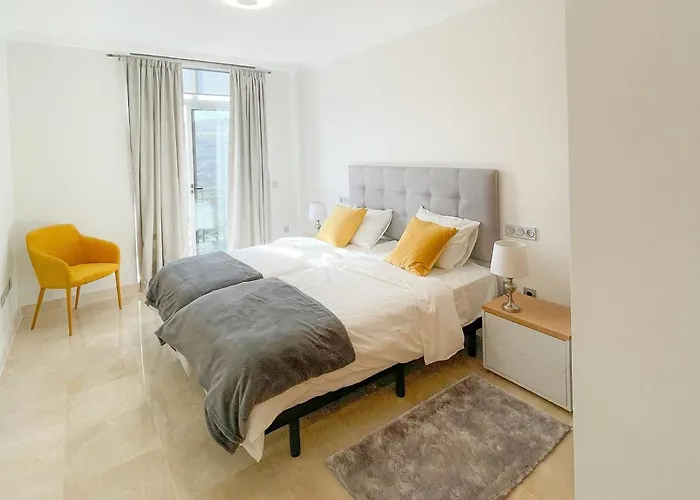 Apartman With Panoramic Views Golf Pools In Benahavis Estepona